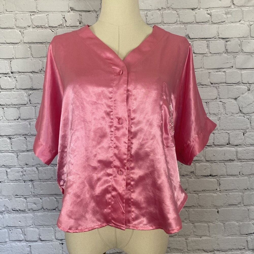 ⭐ 3/$15 Vintage Nicole Small Pink Satin Button Up Cropped PJ Short Set